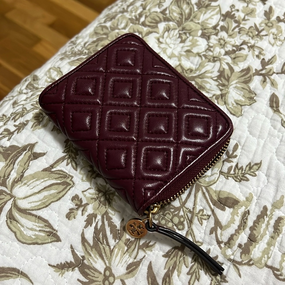 Tory Burch Leather Printed Wallet- Burgendy